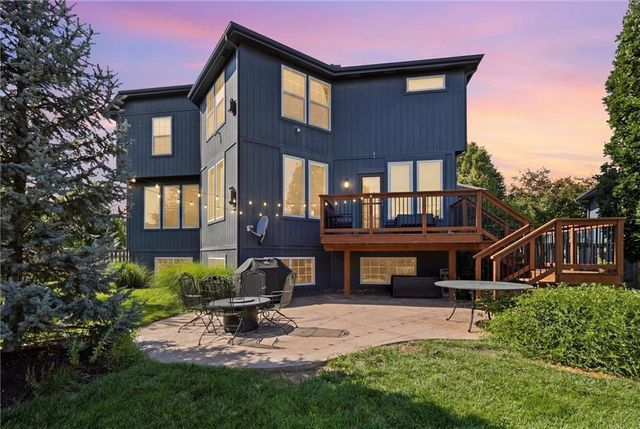 5911 Theden Street, Shawnee, KS 66218