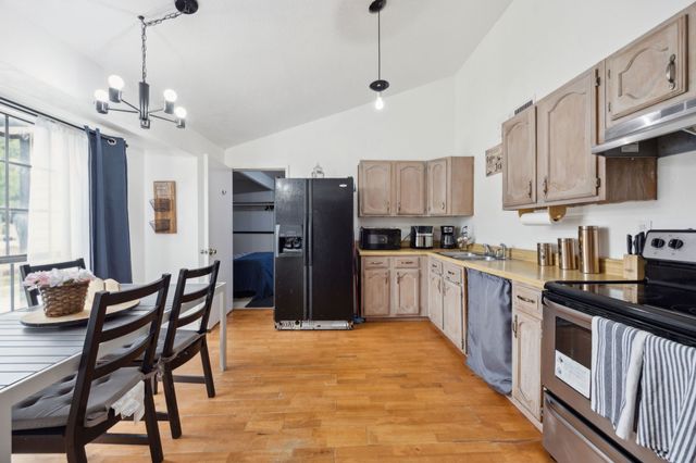 3812 Longmeadow Way, Fort Worth, TX 76133