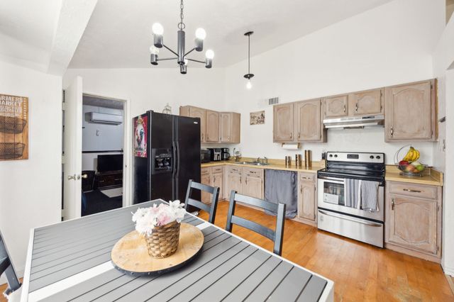 3812 Longmeadow Way, Fort Worth, TX 76133