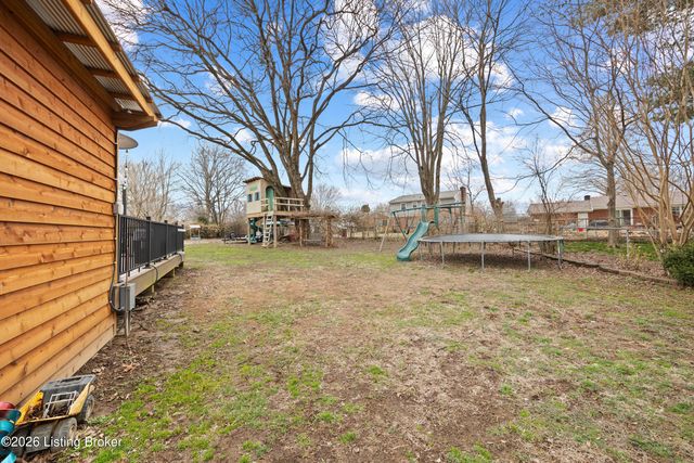 10204 Hearthstone Ct, Louisville, KY 40272