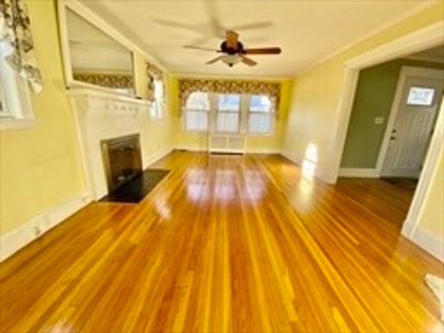 98 Highland Ave, Quincy, MA 02170