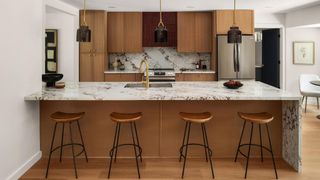9030 Balcones Club DR, Austin, TX 78750