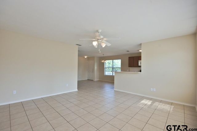 703 Memory Ln, Whitehouse, TX 75791