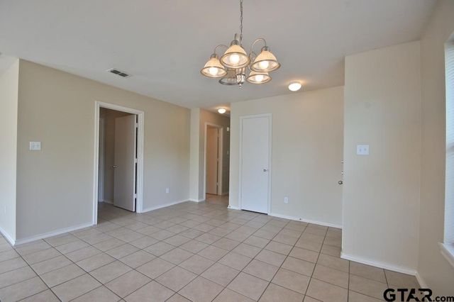 703 Memory Ln, Whitehouse, TX 75791