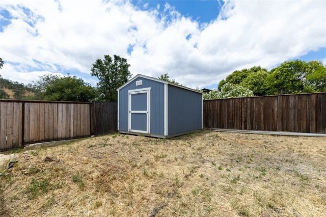 2761 Chaparral Lane, Paso Robles, CA 93446
