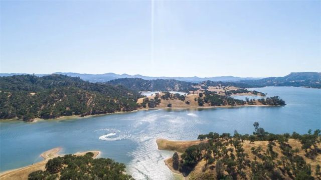 2761 Chaparral Lane, Paso Robles, CA 93446