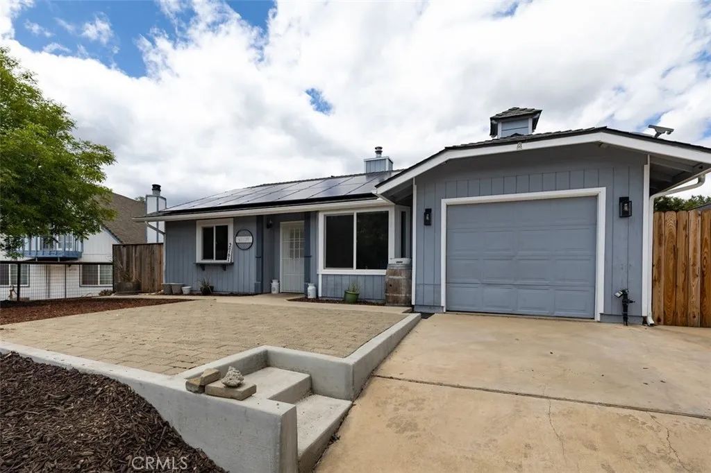 2761 Chaparral Lane, Paso Robles, CA 93446
