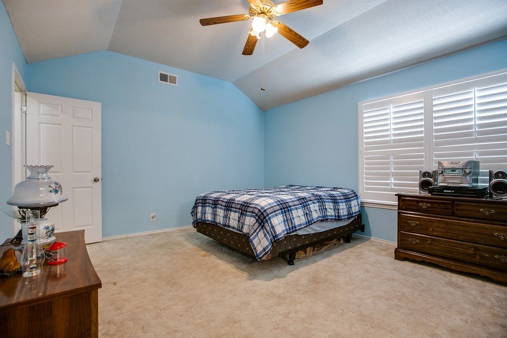 Image 17 of property listing at 1110 Anthony Drive, San Angelo, TX 76905