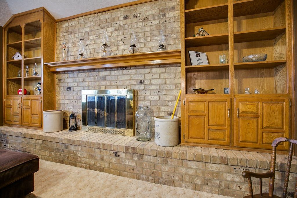 Image 8 of property listing at 1110 Anthony Drive, San Angelo, TX 76905