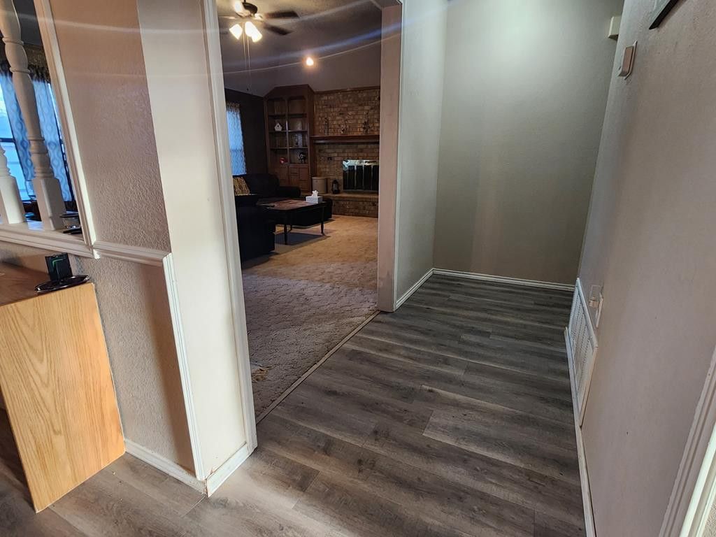 Image 9 of property listing at 1110 Anthony Drive, San Angelo, TX 76905