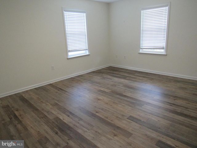 35 BEEKMAN PL, Charles Town, WV 25414