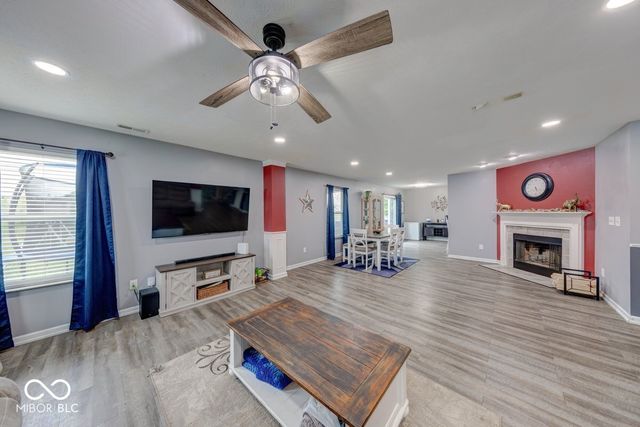 4718 Deacon Lane, Indianapolis, IN 46237