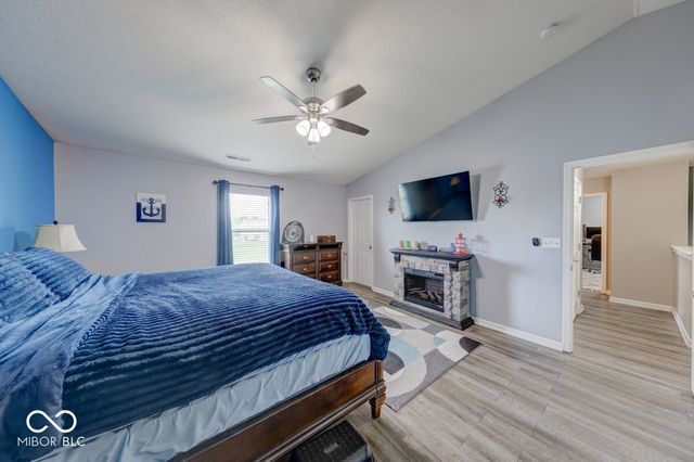 4718 Deacon Lane, Indianapolis, IN 46237