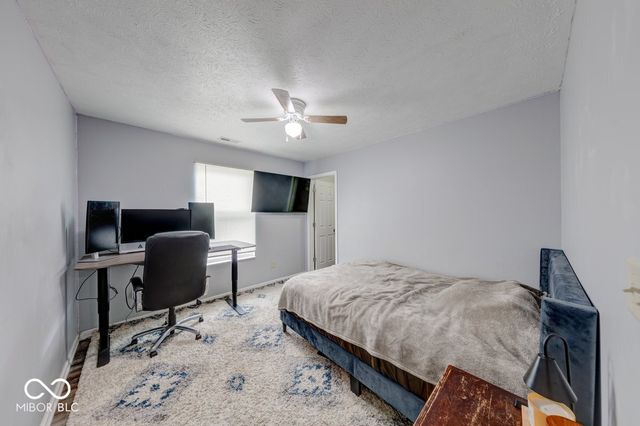 4718 Deacon Lane, Indianapolis, IN 46237