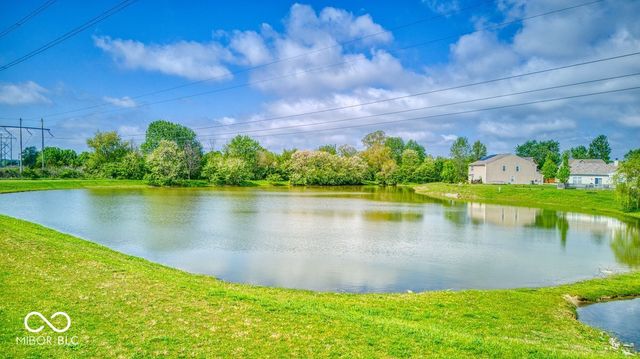 4718 Deacon Lane, Indianapolis, IN 46237