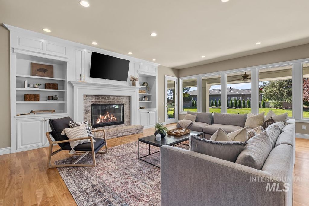 3075 W Balata Ct, Meridian, ID 83646 photo 3