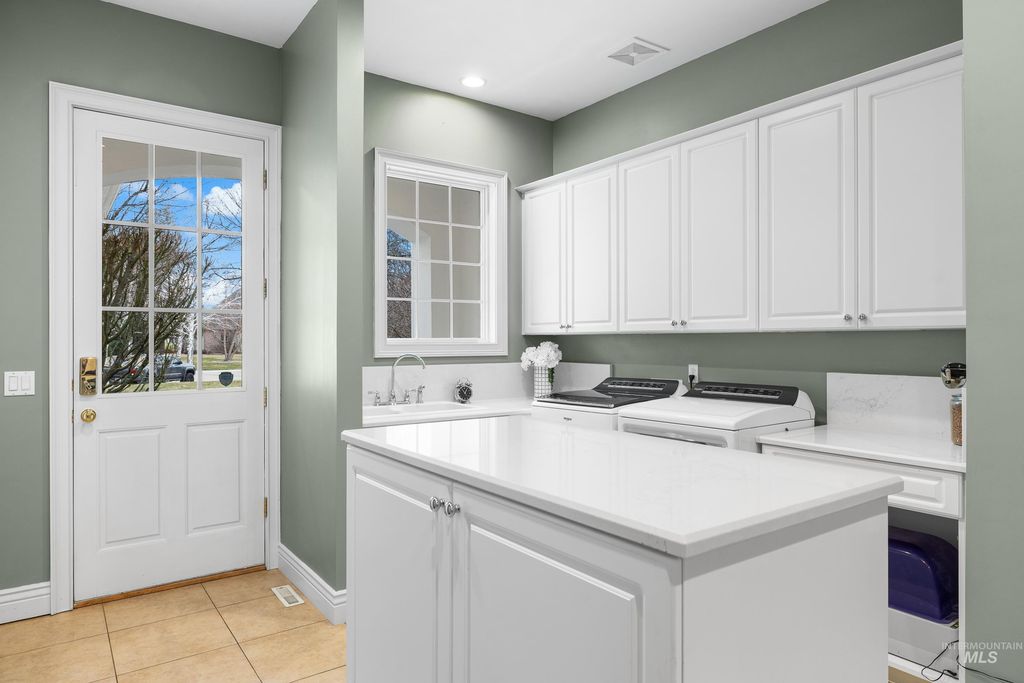 3075 W Balata Ct, Meridian, ID 83646 photo 33