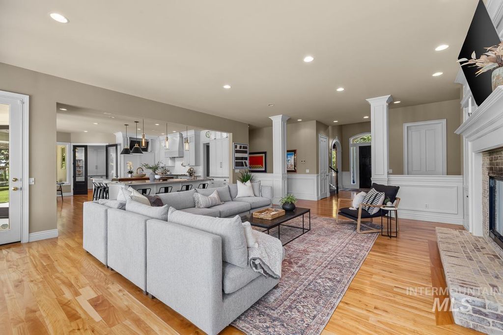 3075 W Balata Ct, Meridian, ID 83646 photo 5