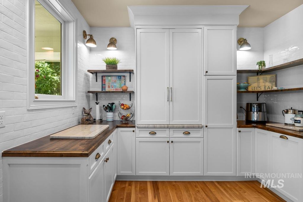 3075 W Balata Ct, Meridian, ID 83646 photo 9