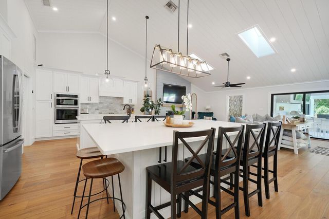 19526 W Trails End Terrace, Jupiter, FL 33458