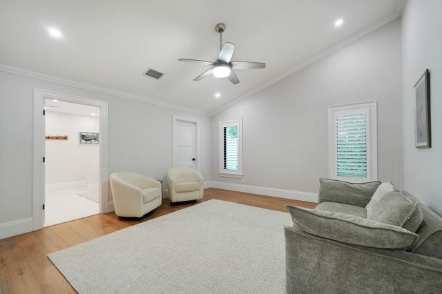 19526 W Trails End Terrace, Jupiter, FL 33458