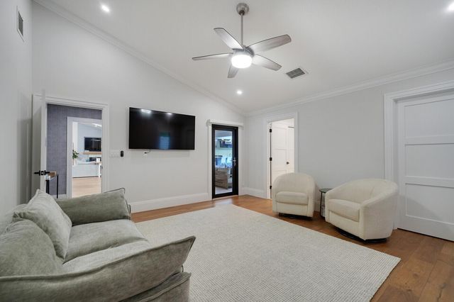 19526 W Trails End Terrace, Jupiter, FL 33458