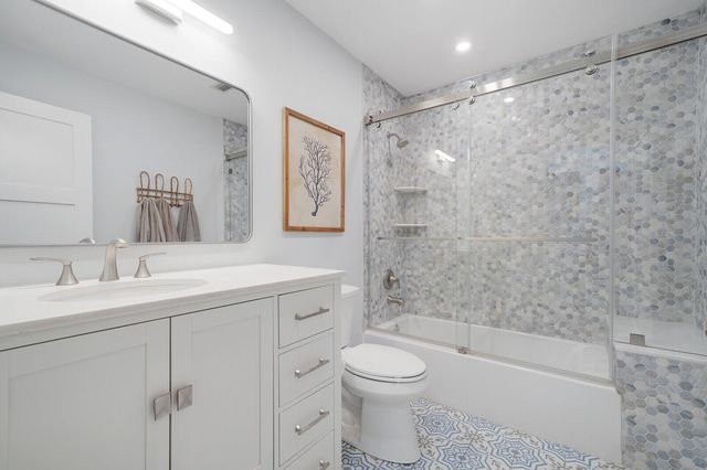 19526 W Trails End Terrace, Jupiter, FL 33458