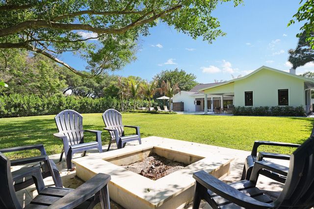 19526 W Trails End Terrace, Jupiter, FL 33458