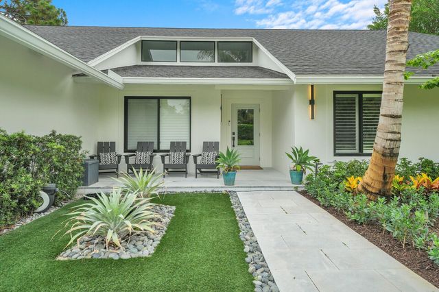 19526 W Trails End Terrace, Jupiter, FL 33458