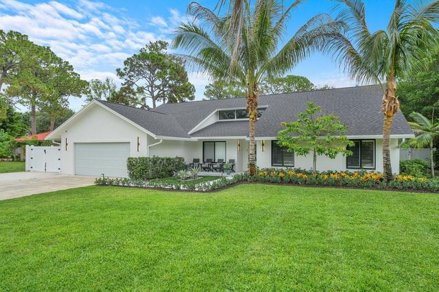 19526 W Trails End Terrace, Jupiter, FL 33458