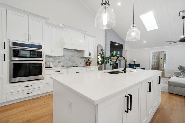 19526 W Trails End Terrace, Jupiter, FL 33458