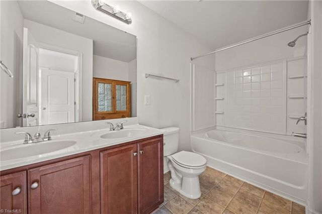 103 Taylors Court, Burlington, NC 27217