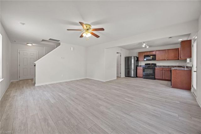 103 Taylors Court, Burlington, NC 27217