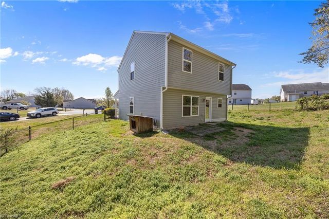 103 Taylors Court, Burlington, NC 27217