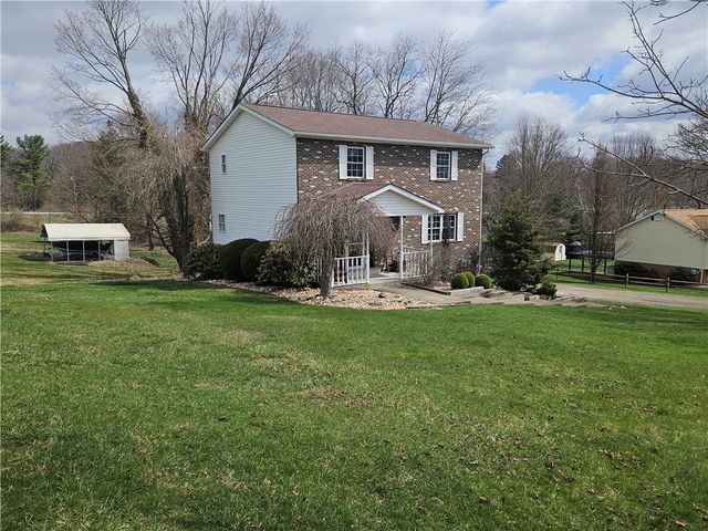 101 Sunrise Cove Ln, Center Twp, PA 16001