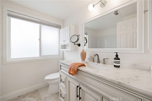 14 Viejo 75, Irvine, CA 92612