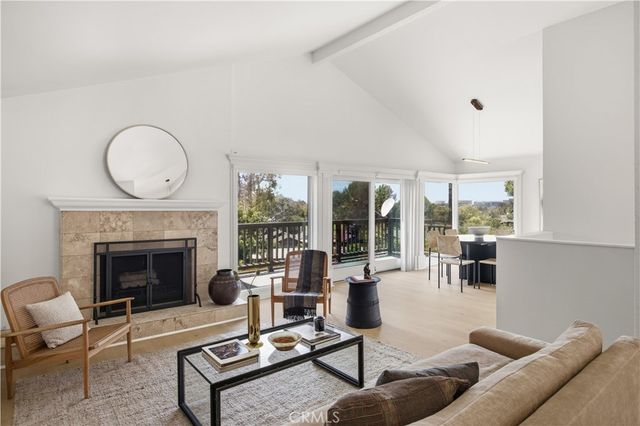 14 Viejo 75, Irvine, CA 92612