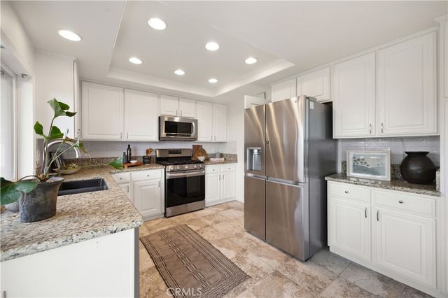 14 Viejo 75, Irvine, CA 92612