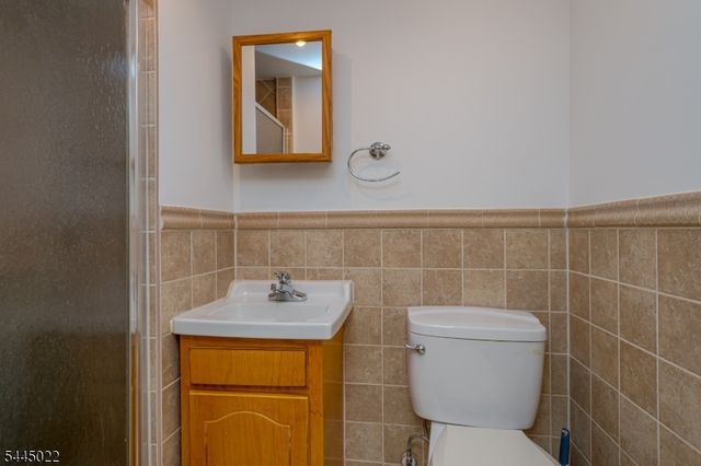 39 Amboy Ave, Metuchen Boro, NJ 08840
