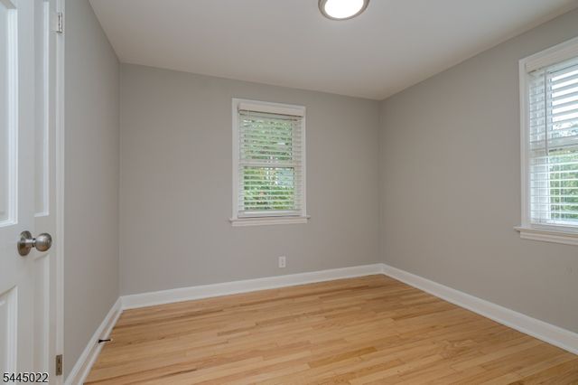 39 Amboy Ave, Metuchen Boro, NJ 08840