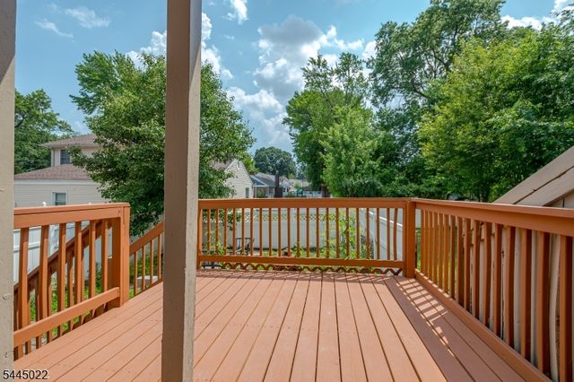 39 Amboy Ave, Metuchen Boro, NJ 08840