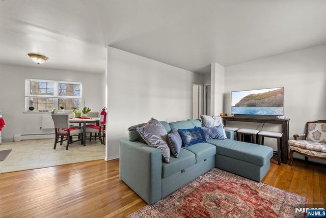 5306 Christopher Street, Ramsey, NJ 07446