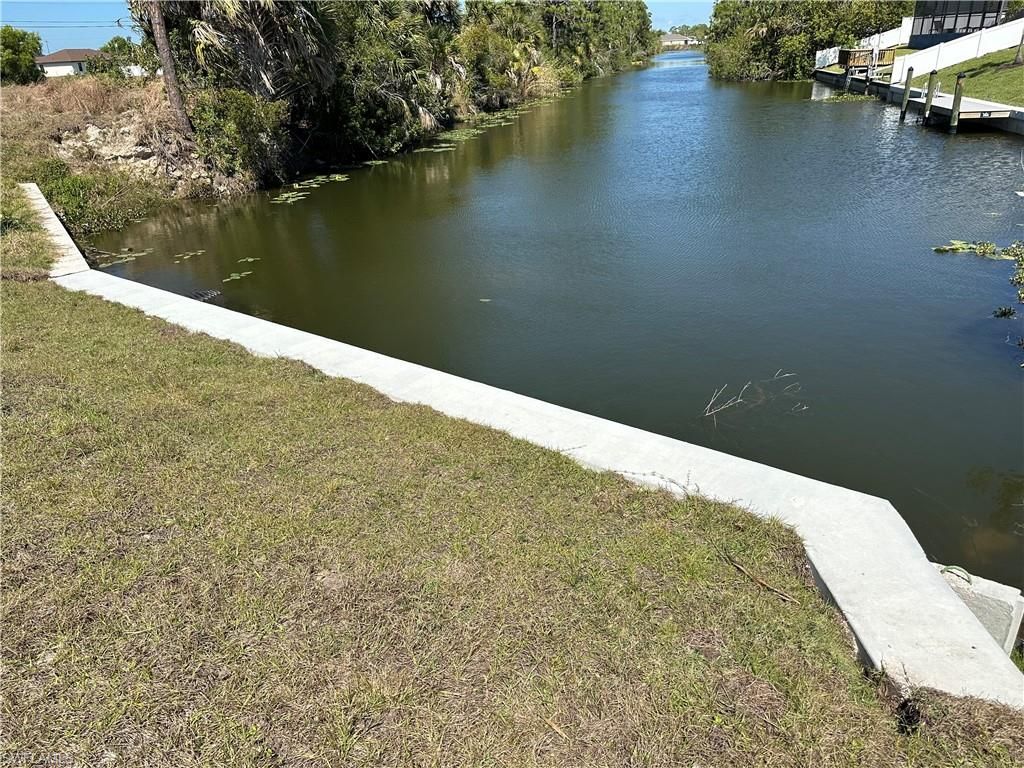 2111 41st ST, CAPE CORAL, FL 33909 — photo 3