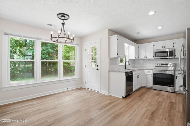 1040 Southbriar Drive, Rocky Mount, NC 27804