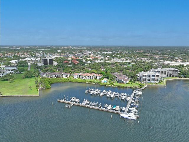 1660 Twelve Oaks Way 101 & 50 Ft. Dock & 30k L, North Palm Beach, FL 33408