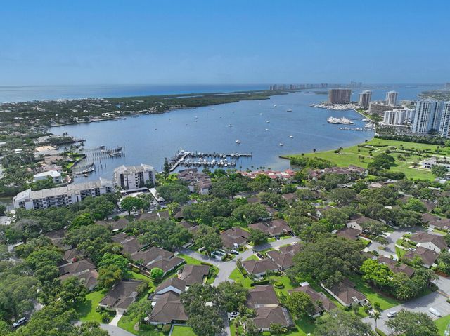 1660 Twelve Oaks Way 101 & 50 Ft. Dock & 30k L, North Palm Beach, FL 33408