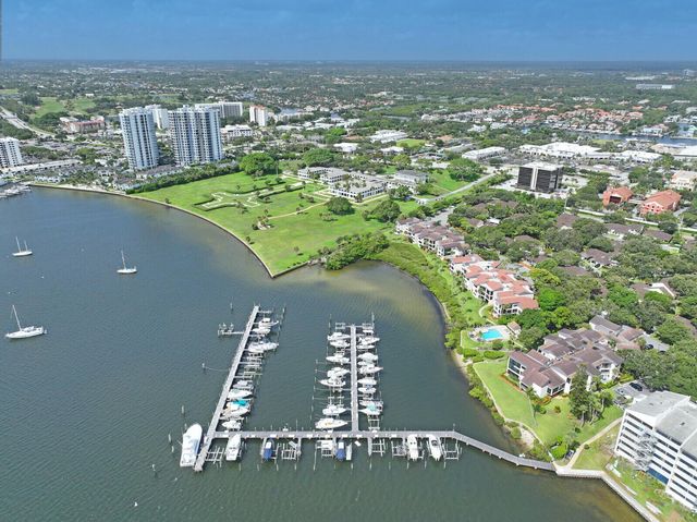 1660 Twelve Oaks Way 101 & 50 Ft. Dock & 30k L, North Palm Beach, FL 33408