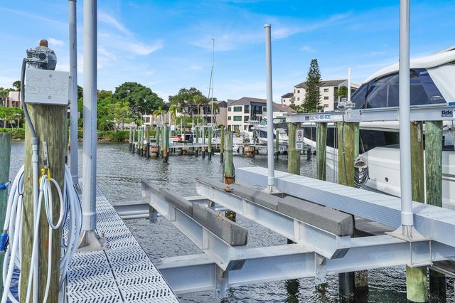 1660 Twelve Oaks Way 101 & 50 Ft. Dock & 30k L, North Palm Beach, FL 33408