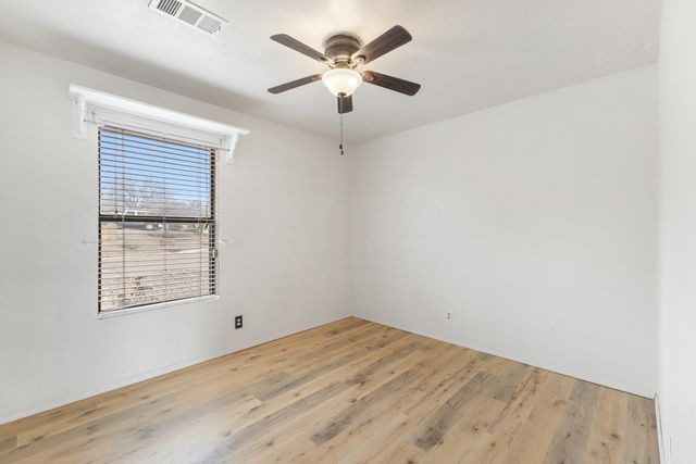 4980 Zirconia Drive NE, Rio Rancho, NM 87124