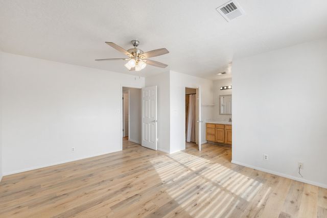 4980 Zirconia Drive NE, Rio Rancho, NM 87124